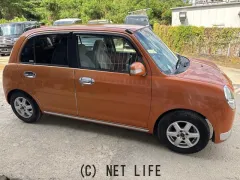 ダイハツ ミラジーノ