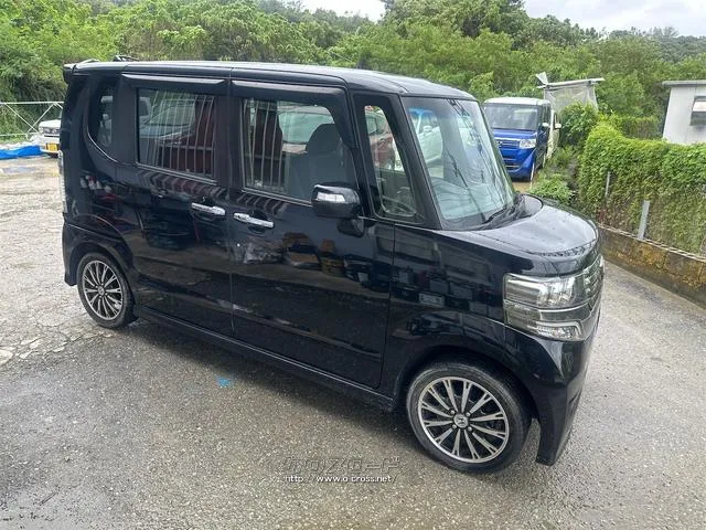 『TOTAL CAR SHOP FEEL』なら整備も板金塗装もお任せください!お客様のカーライフを充実サポート!!☆★☆詳細は『FEEL』の元気なスタッフまで → 0078-6042-5806☆★☆ ホンダ N-BOX