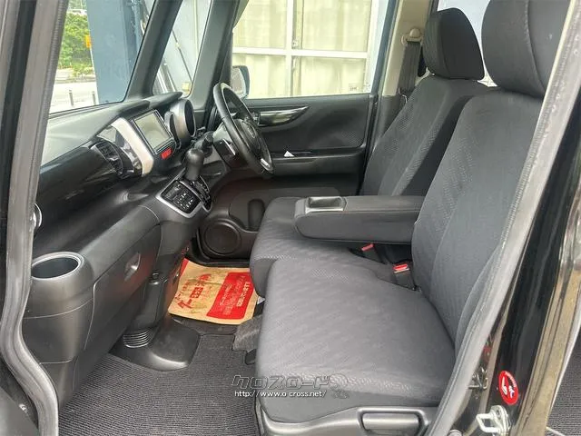 『TOTAL CAR SHOP FEEL』は、良質な買取車が続々入荷中!掲載以外にもありますので、ぜひ一度覗いてみて下さい!☆詳細は『FEEL』の元気なスタッフまで→0078-6042-5806☆ ホンダ N-BOX
