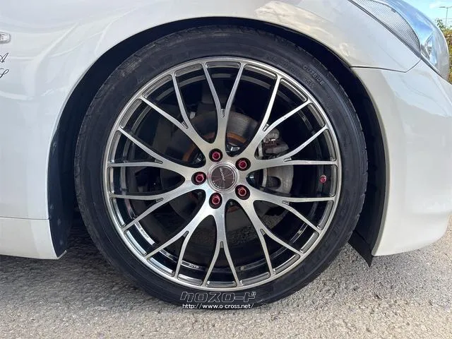 『TOTAL CAR SHOP FEEL』は、ハンドルカバーやアクセサリー、ホイール等の販売も充実!お客様のカーライフをサポート☆詳細は『FEEL』の元気なスタッフまで→0078-6042-5806☆ 日産 フーガ