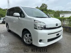 トヨタ ヴォクシー