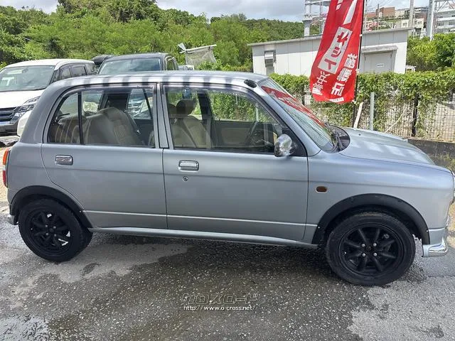 『TOTAL CAR SHOP FEEL』は、ナビ・ドライブレコーダーなどの取り付けもお任せください。お車のカスタマイズもお任せください。元気なスタッフまで→0078-6042-5806☆ ダイハツ ミラジーノ