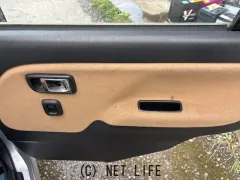 ダイハツ ミラジーノ