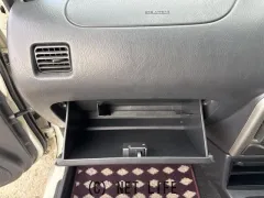 ダイハツ ミラジーノ