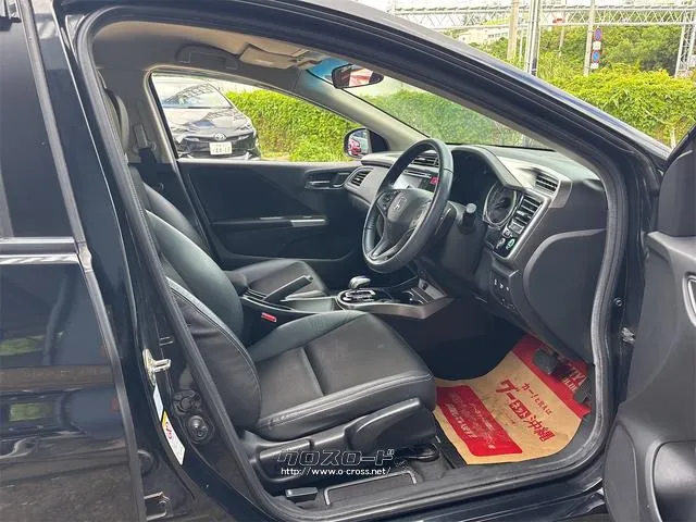 『TOTAL CAR SHOP FEEL』は、ボディーコーティングやフィルム施工等オプションも多数ご用意しております!! ☆★☆詳細は『FEEL』の元気なスタッフまで0078-6042-5806☆★☆ ホンダ グレイス