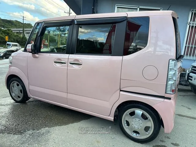 『TOTAL CAR SHOP FEEL』の在庫をご覧頂きまして誠に有難うございます!!是非ご来店して頂き、実際にご覧になって頂ければと思います。皆様のご連絡をスタッフ一同、心よりお待ちしております! ホンダ N-BOX