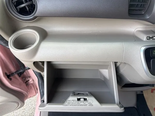 『TOTAL CAR SHOP FEEL』はナビ・オーディオも販売しております。 お気に入りの一台を見つけて下さい! ☆★☆詳細は『FEEL』の元気なスタッフまで →0078-6042-5806☆★☆ ホンダ N-BOX