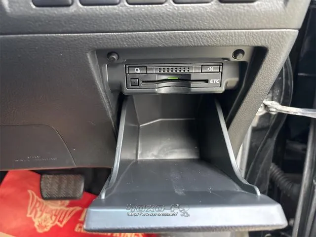 『TOTAL CAR SHOP FEEL』は、良質な買取車が続々入荷中!掲載以外にもありますので、ぜひ一度覗いてみて下さい!☆詳細は『FEEL』の元気なスタッフまで→0078-6042-5806☆ トヨタ ヴェルファイア
