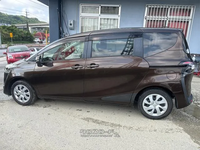 『TOTAL CAR SHOP FEEL』の在庫をご覧頂きまして誠に有難うございます!!是非ご来店して頂き、実際にご覧になって頂ければと思います。皆様のご連絡をスタッフ一同、心よりお待ちしております! トヨタ シエンタ