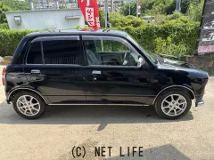 ダイハツ ミラジーノ