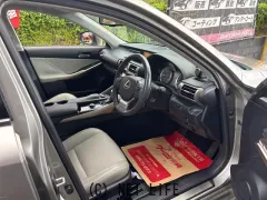 レクサス IS