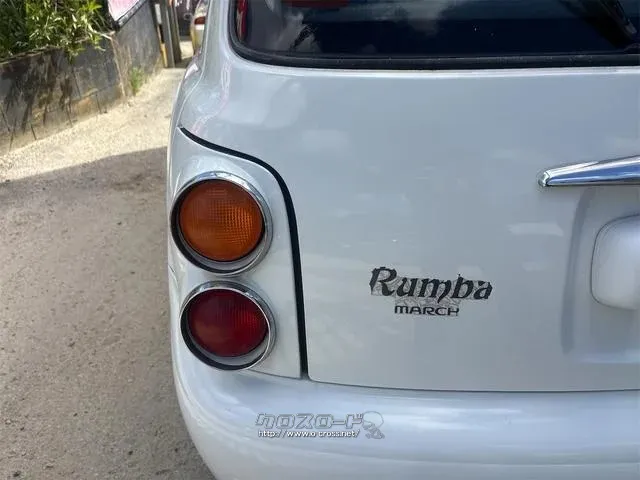 日産 マーチ