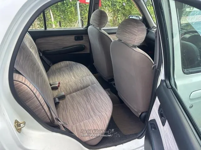 日産 マーチ