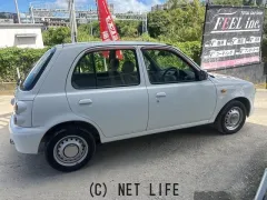 日産 マーチ