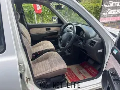 日産 マーチ
