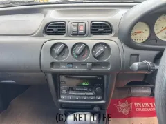 日産 マーチ