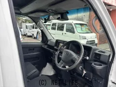 ダイハツ ハイゼットカーゴ