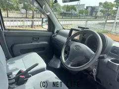 スバル サンバー