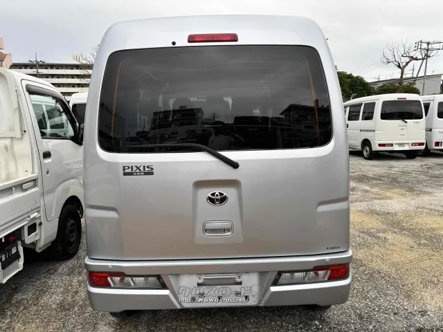 トヨタ ピクシスバン