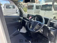 ダイハツ ハイゼットカーゴ