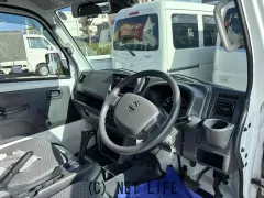 日産 NT100クリッパー
