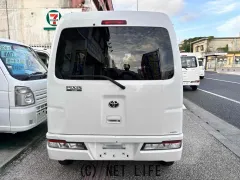 トヨタ ピクシスバン