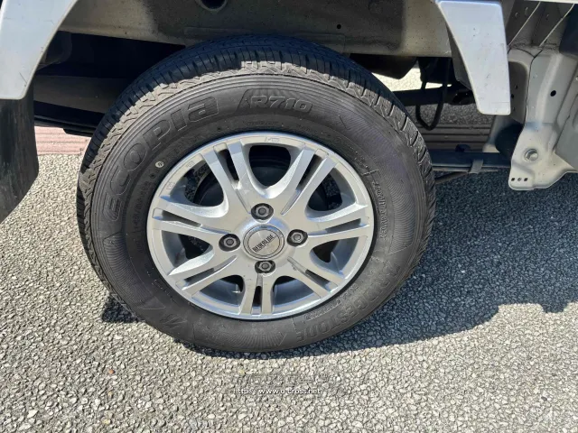 日産 NT100クリッパー
