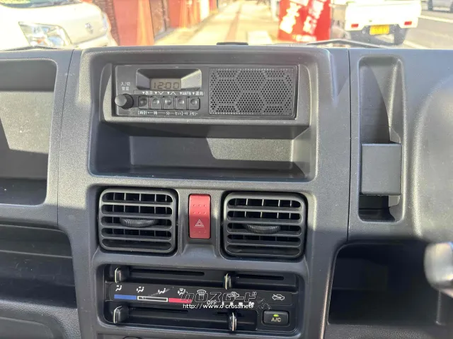 日産 NT100クリッパー
