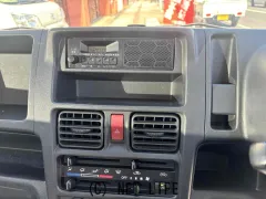 日産 NT100クリッパー