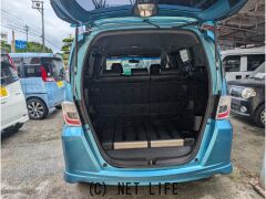 ホンダ フリードスパイクハイブリッド