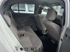 ダイハツ ミライース