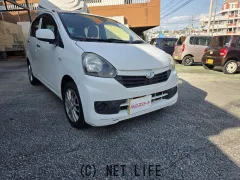 ダイハツ ミライース
