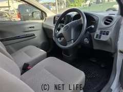 ダイハツ ミライース
