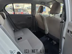 ダイハツ ミライース