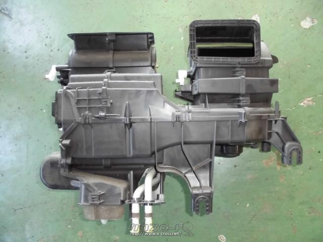 トヨタ　コースター　XZB40 エアコンユニットASSY トヨタ コースター XZB40 XZB50 後期 H13.8〜 テールランプ 左右セット