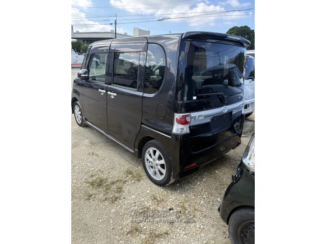 部品取車 タント