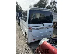 部品取車 タント