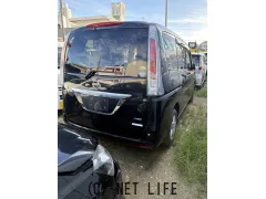 部品取車 セレナ