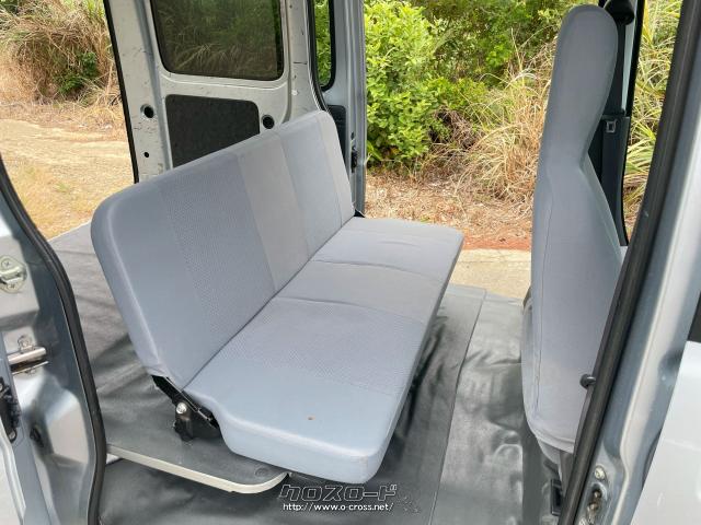 リアシート ダイハツ ハイゼットカーゴ