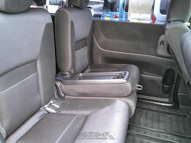 収納スペースあり 日産 セレナ