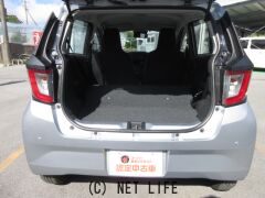 ダイハツ ミライース