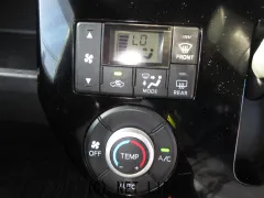 ダイハツ ウェイク