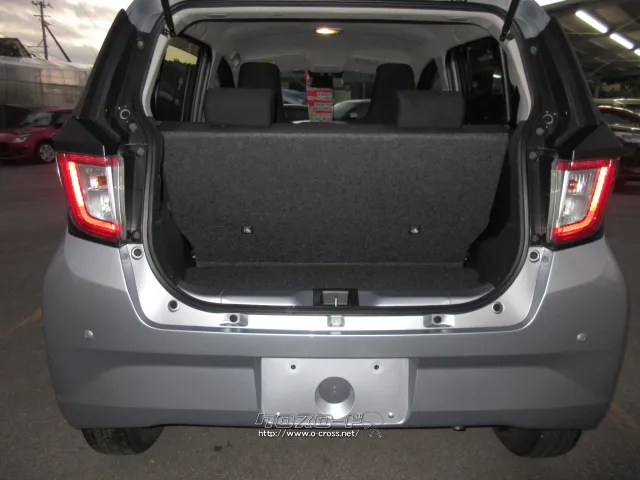 ダイハツ ミライース