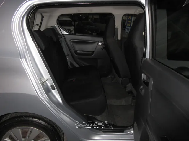 ダイハツ ミライース