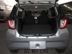 ダイハツ ミライース