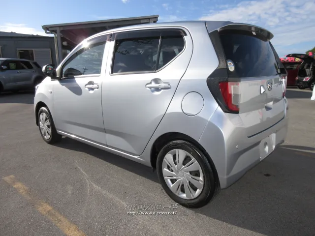 ダイハツ ミライース