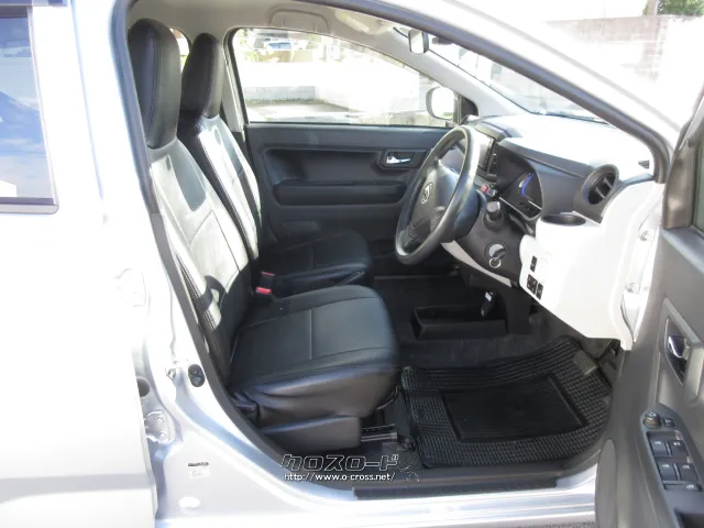 ダイハツ ミライース