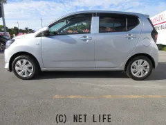 ダイハツ ミライース