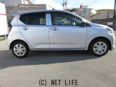 ダイハツ ミライース