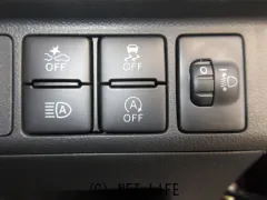 ダイハツ キャスト